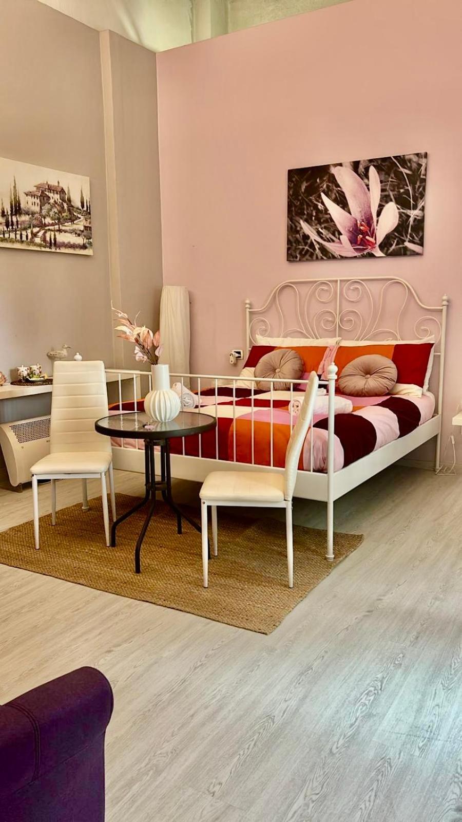Casa Giulietta Hotell Desenzano del Garda Exteriör bild