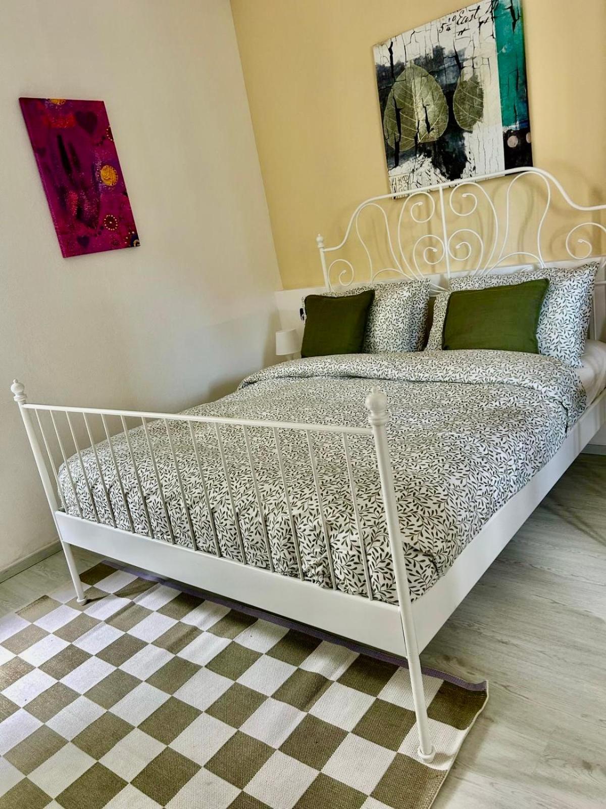 Casa Giulietta Hotell Desenzano del Garda Exteriör bild