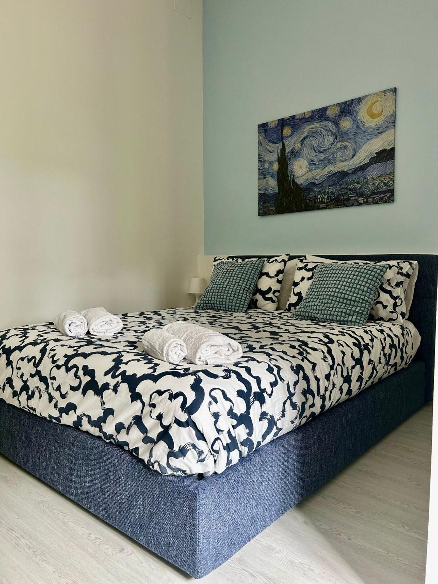 Casa Giulietta Hotell Desenzano del Garda Exteriör bild