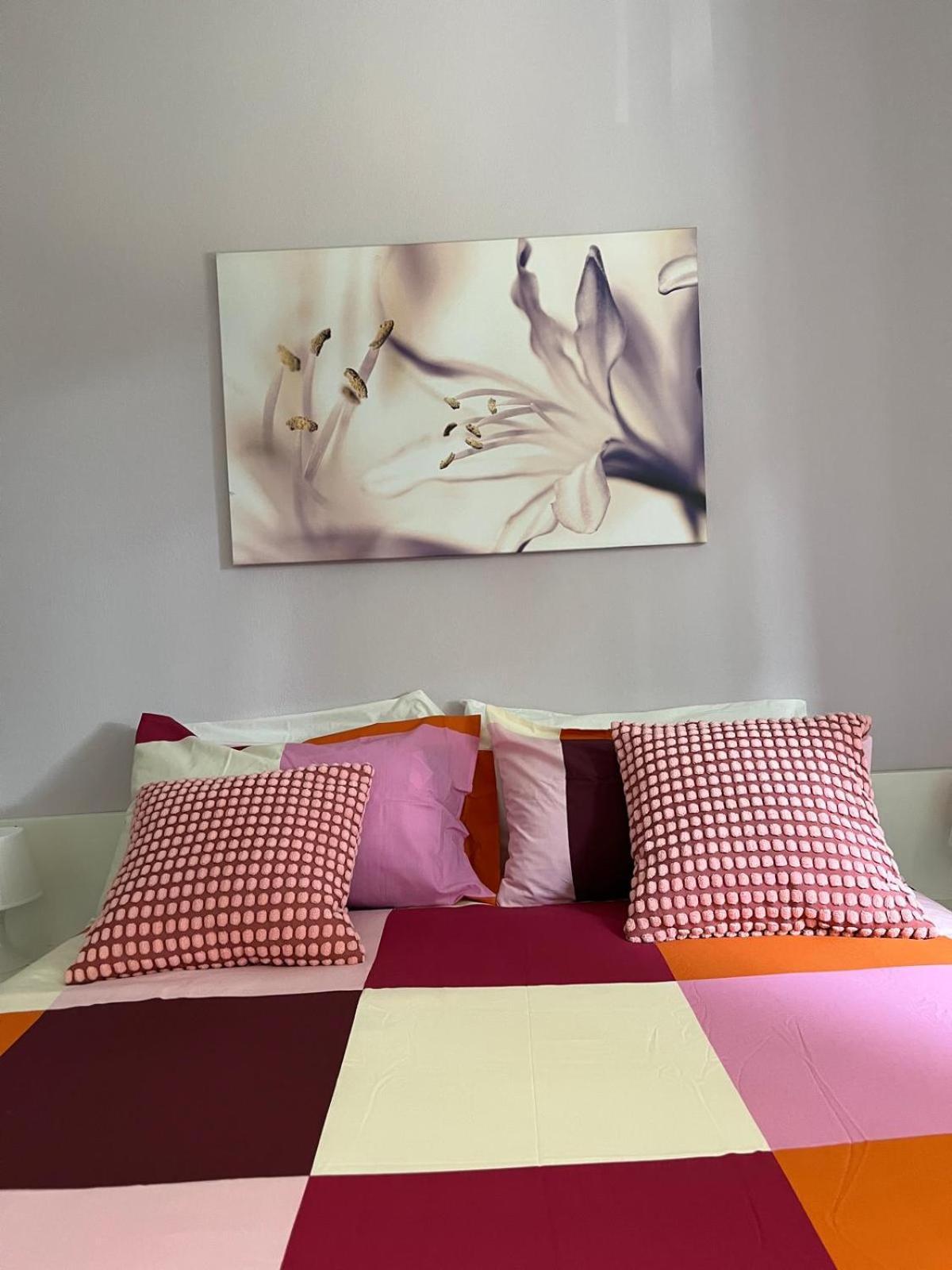 Casa Giulietta Hotell Desenzano del Garda Exteriör bild